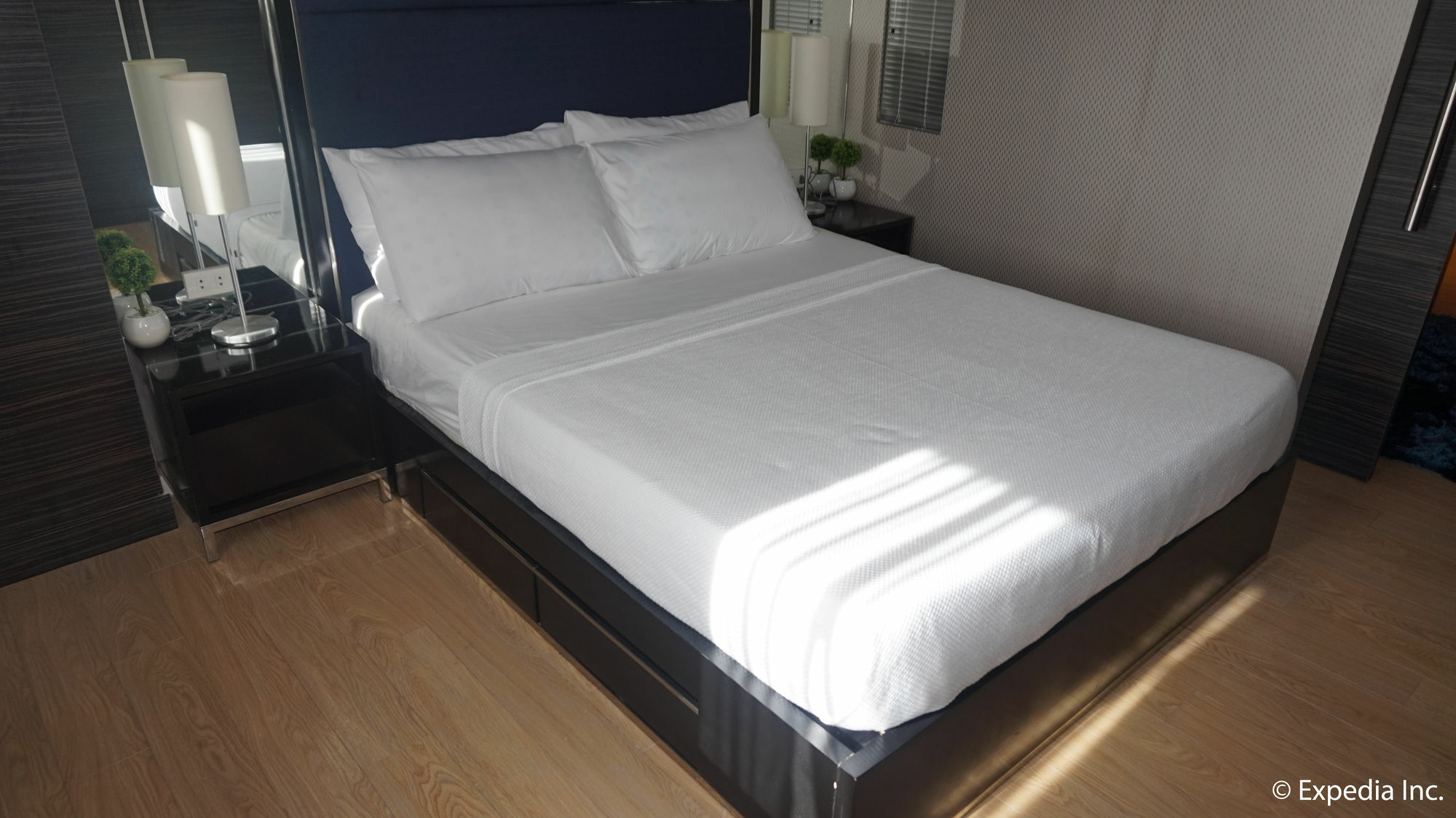 Shang Luxury Suites Mandaluyong Eksteriør bilde